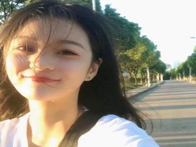 黄色漫画卍卍卍网页版,揭秘：网络神器还是潜在陷阱？