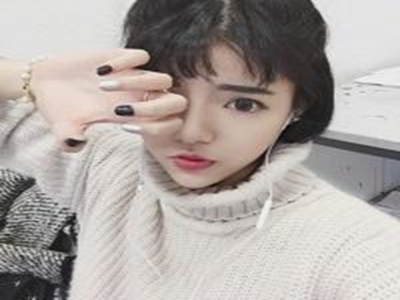 班长拉起胸让我的 伸进去,校园霸凌阴影，青少年身心健康引关注-2