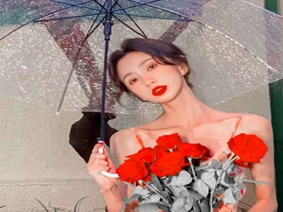一人之下高钰婷图片,漫画女神惊艳登场，网友热议-2