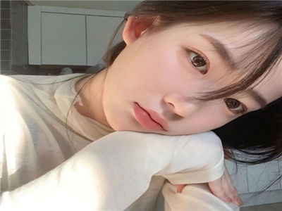 芋圆呀呀纯白旗袍橘色,旗袍女神惊艳亮相，芋圆呀呀引领潮流-5