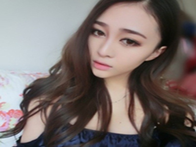 美女把衣服脱了APP,网络新APP引争议，道德底线何处寻？-2