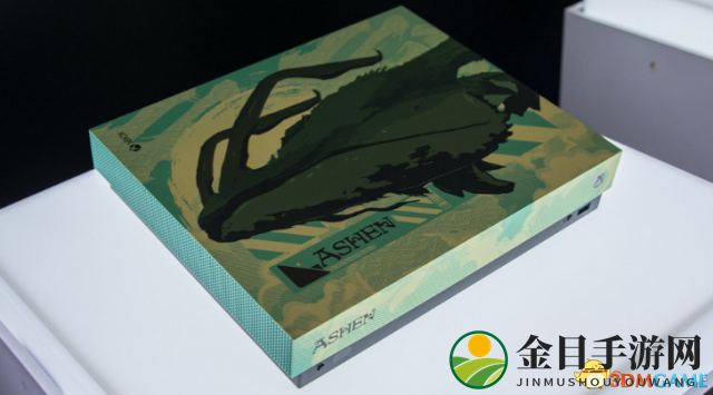 Xbox官方晒Xbox One定制主机 腐烂国度2主题最帅