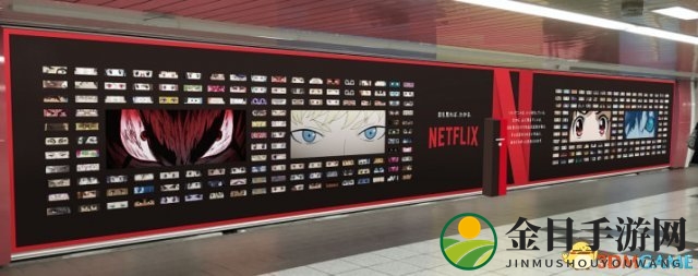 众里只寻眼 动漫大国车站惊现动漫角色眼睛特写墙