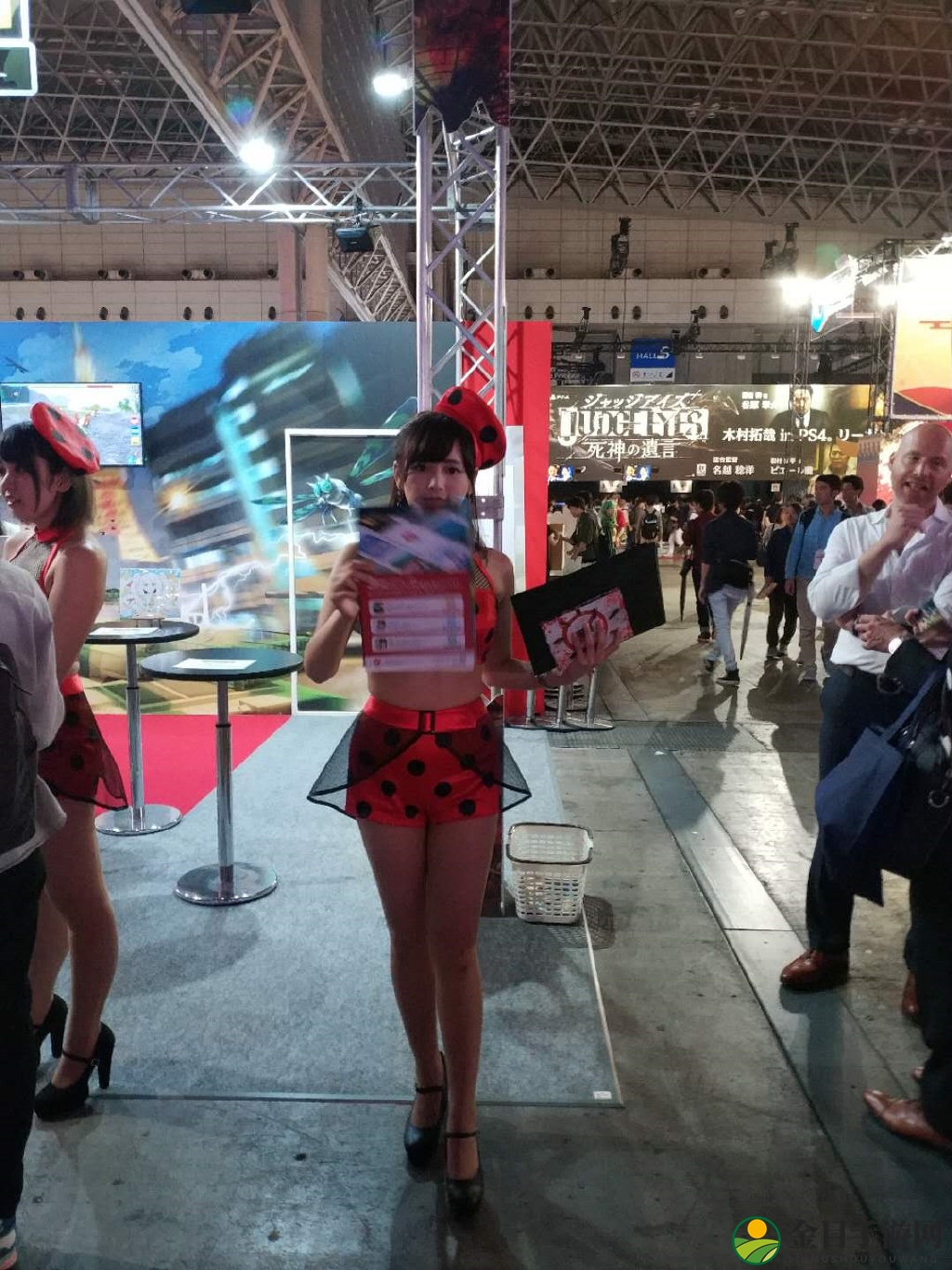 TGS 2018：各大展台COSER欣赏 11区妹子的好可爱