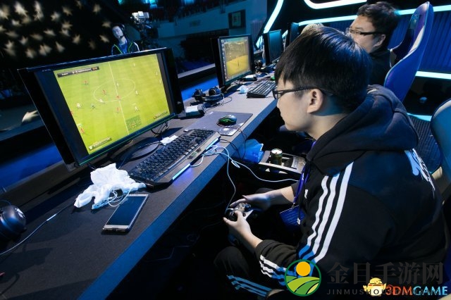 TGA冬季总决赛《FIFA OL》比赛现场图集